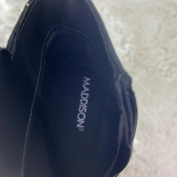 Madison Dacia Black Leather Ankle Booties | Chunky Heel | Side Zip | Size 6.5 - Picture 4 of 7